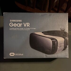 Samsung Gear VR Headset - Black and Gray